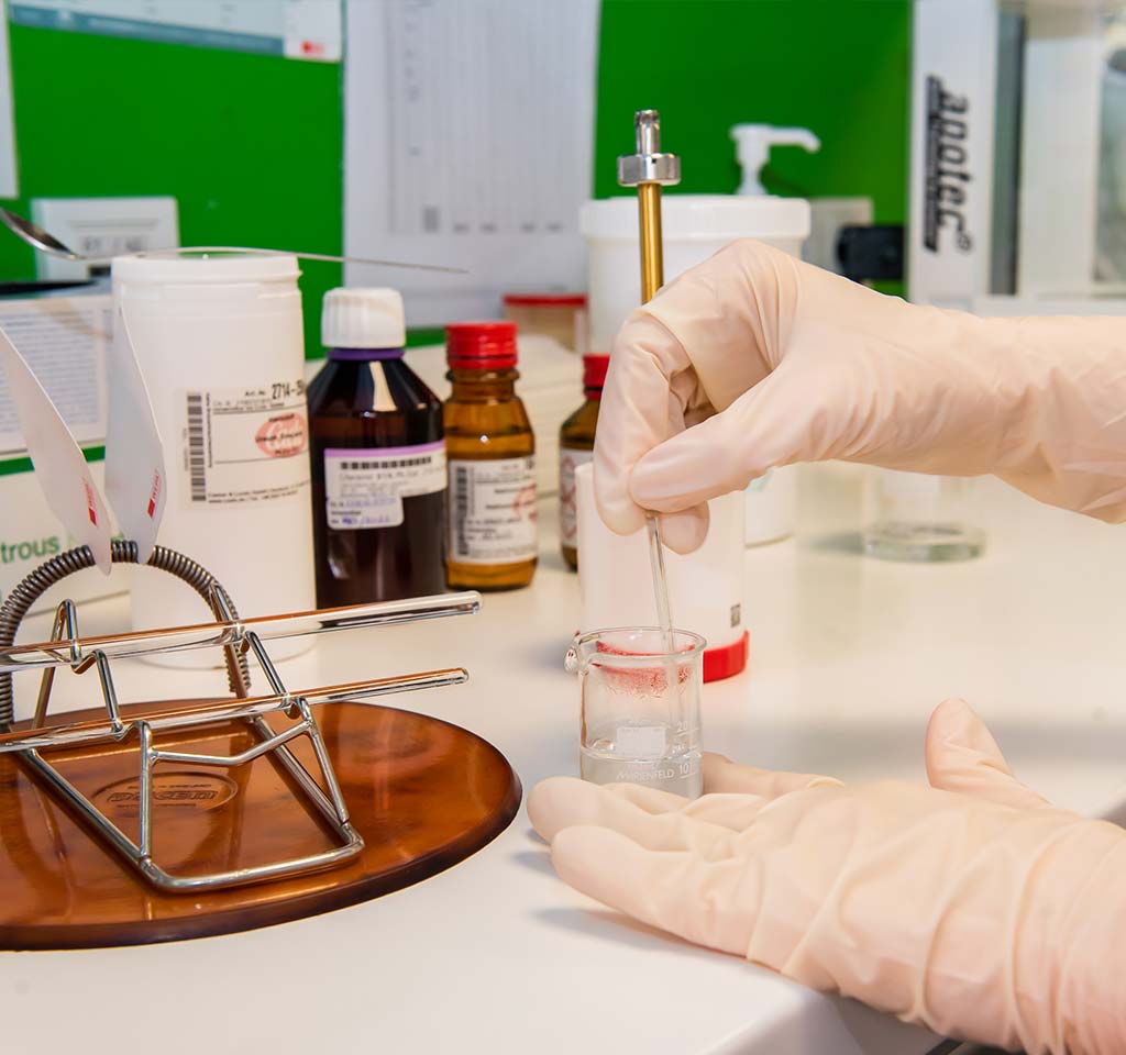 bahnhof-apotheke-bad-rappenau-small-labor